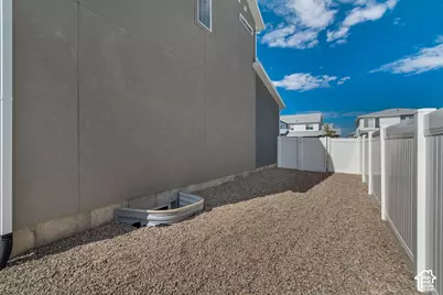 853 W Wickham Dr, Murray, UT 84123 - Photo 29
