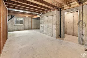 1322 W 3750 N, Pleasant View, UT 84414 - Photo 35