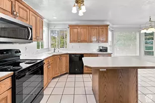 1322 W 3750 N, Pleasant View, UT 84414 - Photo 15