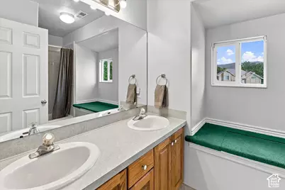 1322 W 3750 N, Pleasant View, UT 84414 - Photo 31