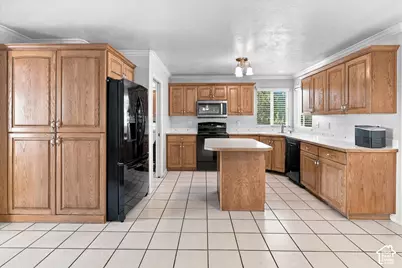 1322 W 3750 N, Pleasant View, UT 84414 - Photo 13