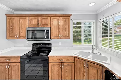 1322 W 3750 N, Pleasant View, UT 84414 - Photo 17