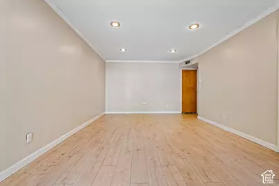 131 S 1000 E, Salt Lake City, UT 84102 - Photo 17