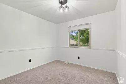5959 S Red Zinc Dr W, Salt Lake City, UT 84118 - Photo 13