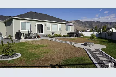 1686 E Meadowlark Dr, Eagle Mountain, UT 84005 - Photo 7