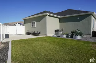 1686 E Meadowlark Dr, Eagle Mountain, UT 84005 - Photo 5