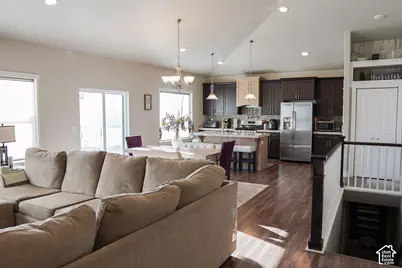 1686 E Meadowlark Dr, Eagle Mountain, UT 84005 - Photo 15