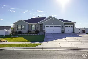 1686 E Meadowlark Dr, Eagle Mountain, UT 84005 - Photo 1