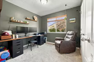 10528 N Sage Vista Ln, Cedar Hills, UT 84062 - Photo 17