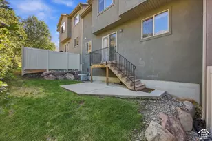10528 N Sage Vista Ln, Cedar Hills, UT 84062 - Photo 25