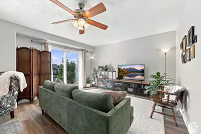 10528 N Sage Vista Ln, Cedar Hills, UT 84062 - Photo 9