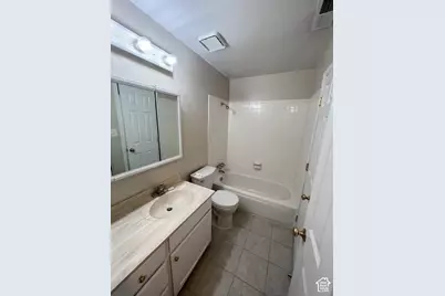 650 E 4025 S #B, Murray, UT 84107 - Photo 17