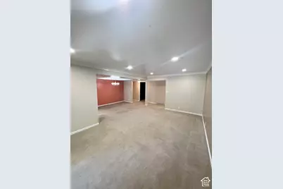650 E 4025 S #B, Murray, UT 84107 - Photo 9