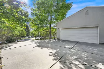 366 S Scenic Dr, Alpine, UT 84004 - Photo 5
