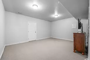 596 N 1420 E, Provo, UT 84606 - Photo 35