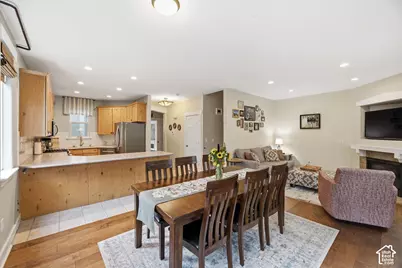1674 E Kelmscott Ct #A, Holladay, UT 84124 - Photo 5