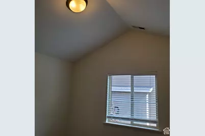 15001 S Eagle Crest Dr E, Draper (UT Cnty), UT 84020 - Photo 23