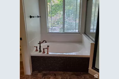 15001 S Eagle Crest Dr E, Draper (UT Cnty), UT 84020 - Photo 31