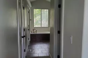 15001 S Eagle Crest Dr E, Draper (UT Cnty), UT 84020 - Photo 37