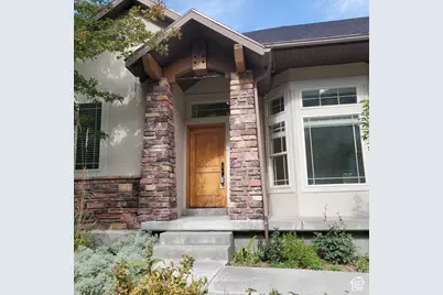 15001 S Eagle Crest Dr E, Draper (UT Cnty), UT 84020 - Photo 3