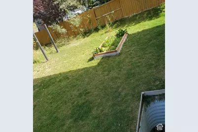 15001 S Eagle Crest Dr E, Draper (UT Cnty), UT 84020 - Photo 7