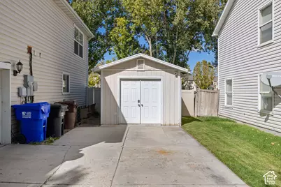 7819 N Windhover Rd, Eagle Mountain, UT 84005 - Photo 43