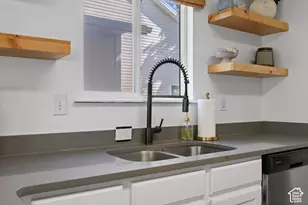 7819 N Windhover Rd, Eagle Mountain, UT 84005 - Photo 15