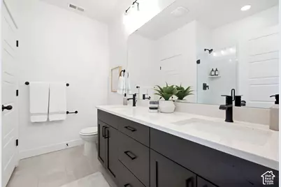 153 E Rochefort Ct S, Sandy, UT 84070 - Photo 19