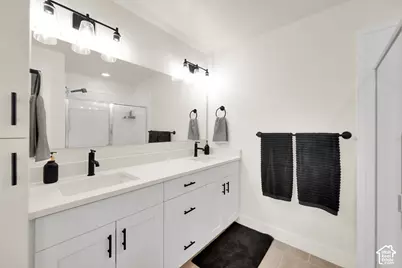 499 N 420 W #138, Lindon, UT 84042 - Photo 17