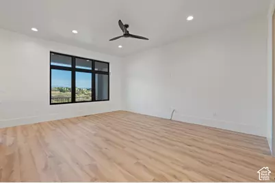 1642 E Center Pointe Dr, Lehi, UT 84043 - Photo 15