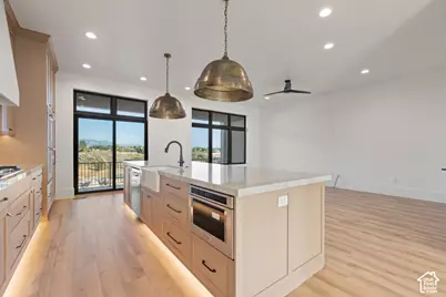 1642 E Center Pointe Dr, Lehi, UT 84043 - Photo 11