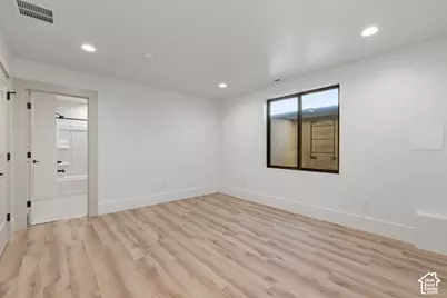 1642 E Center Pointe Dr, Lehi, UT 84043 - Photo 29