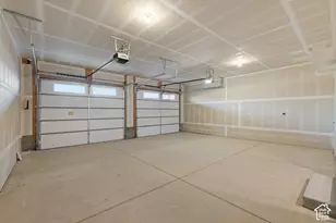 1642 E Center Pointe Dr, Lehi, UT 84043 - Photo 29