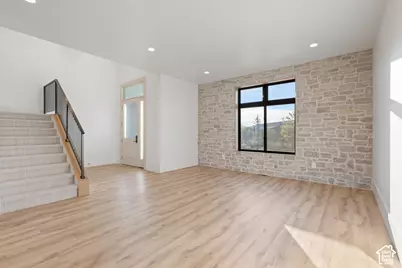 1642 E Center Pointe Dr, Lehi, UT 84043 - Photo 5