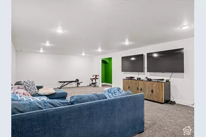 561 S 655 E, Hyrum, UT 84319 - Photo 25