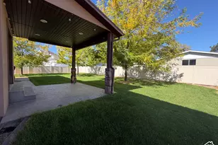 894 W Lagoon St N, Roosevelt, UT 84066 - Photo 5