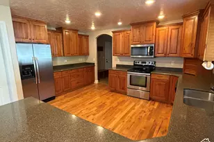 894 W Lagoon St N, Roosevelt, UT 84066 - Photo 11