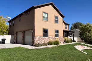 894 W Lagoon St N, Roosevelt, UT 84066 - Photo 3