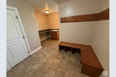 894 W Lagoon St N, Roosevelt, UT 84066 - Photo 13