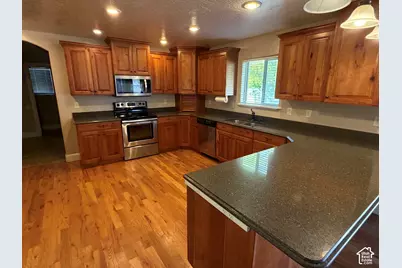 894 W Lagoon St N, Roosevelt, UT 84066 - Photo 9