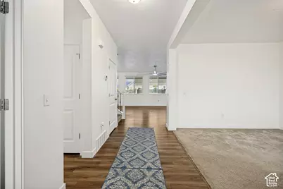 6076 S 4400 W, Hooper, UT 84315 - Photo 9