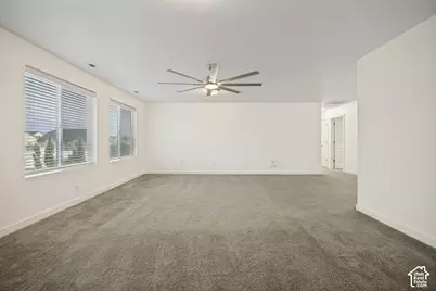 6076 S 4400 W, Hooper, UT 84315 - Photo 29