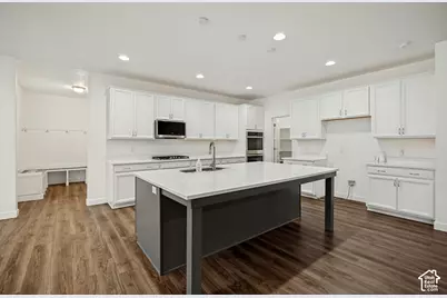 6076 S 4400 W, Hooper, UT 84315 - Photo 17