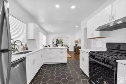261 E Belmont Ave, Salt Lake City, UT 84111 - Photo 11