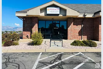 952 S Chambers St E #4, South Ogden, UT 84403 - Photo 3