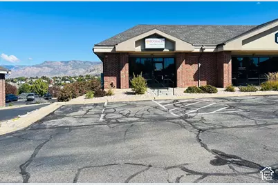 952 S Chambers St E #4, South Ogden, UT 84403 - Photo 1