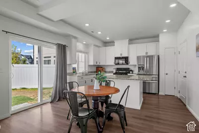 97 E Polaris Dr, Saratoga Springs, UT 84045 - Photo 7