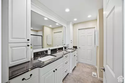 2235 N 230 E #B, North Logan, UT 84341 - Photo 25