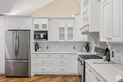 2235 N 230 E #B, North Logan, UT 84341 - Photo 9
