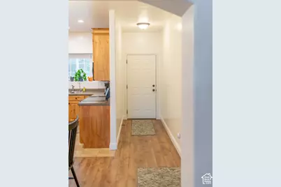 2542 W Mont Sur Dr, Riverton, UT 84065 - Photo 17